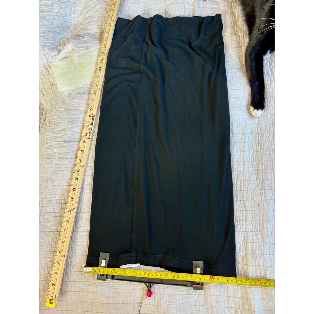Leith Black Stretch Jersey Midi Skirt Size L Made in USA Pull On Minimalist